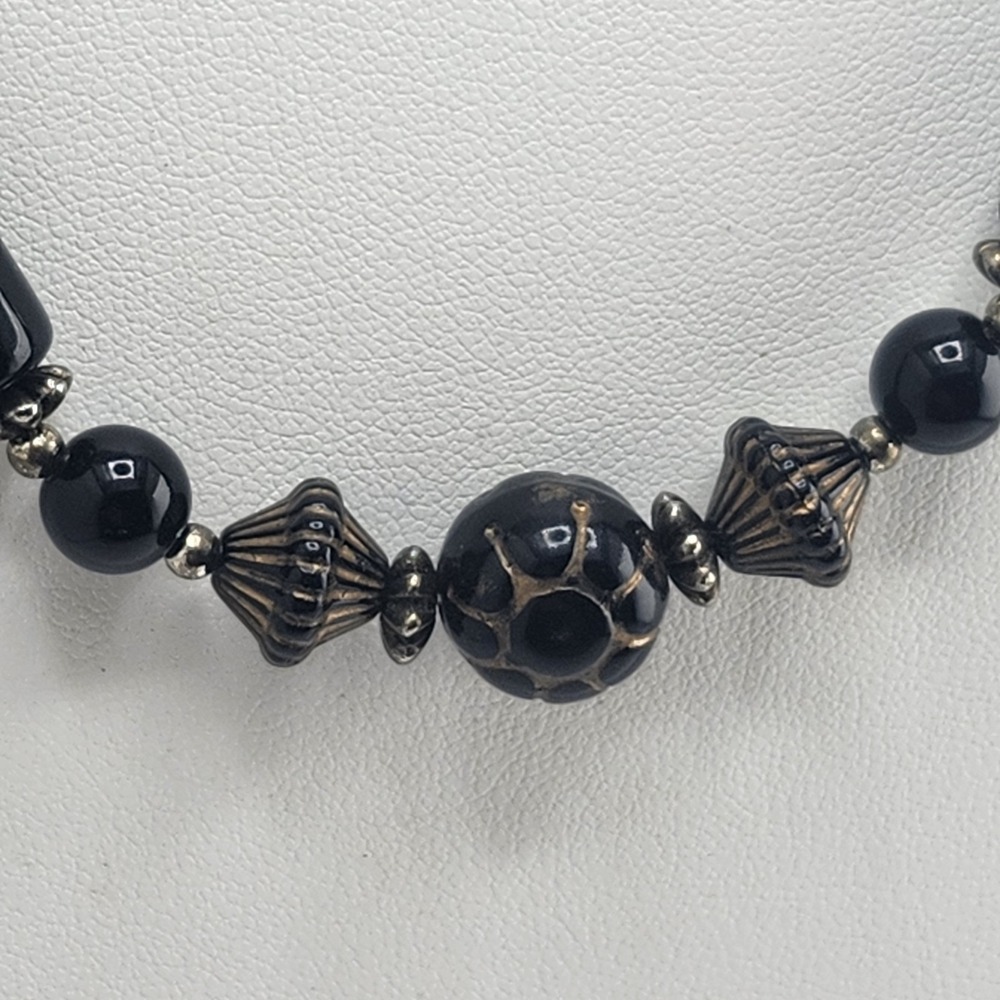Vintage Black Bead‎ Choker Necklace - Picture 2 of 6